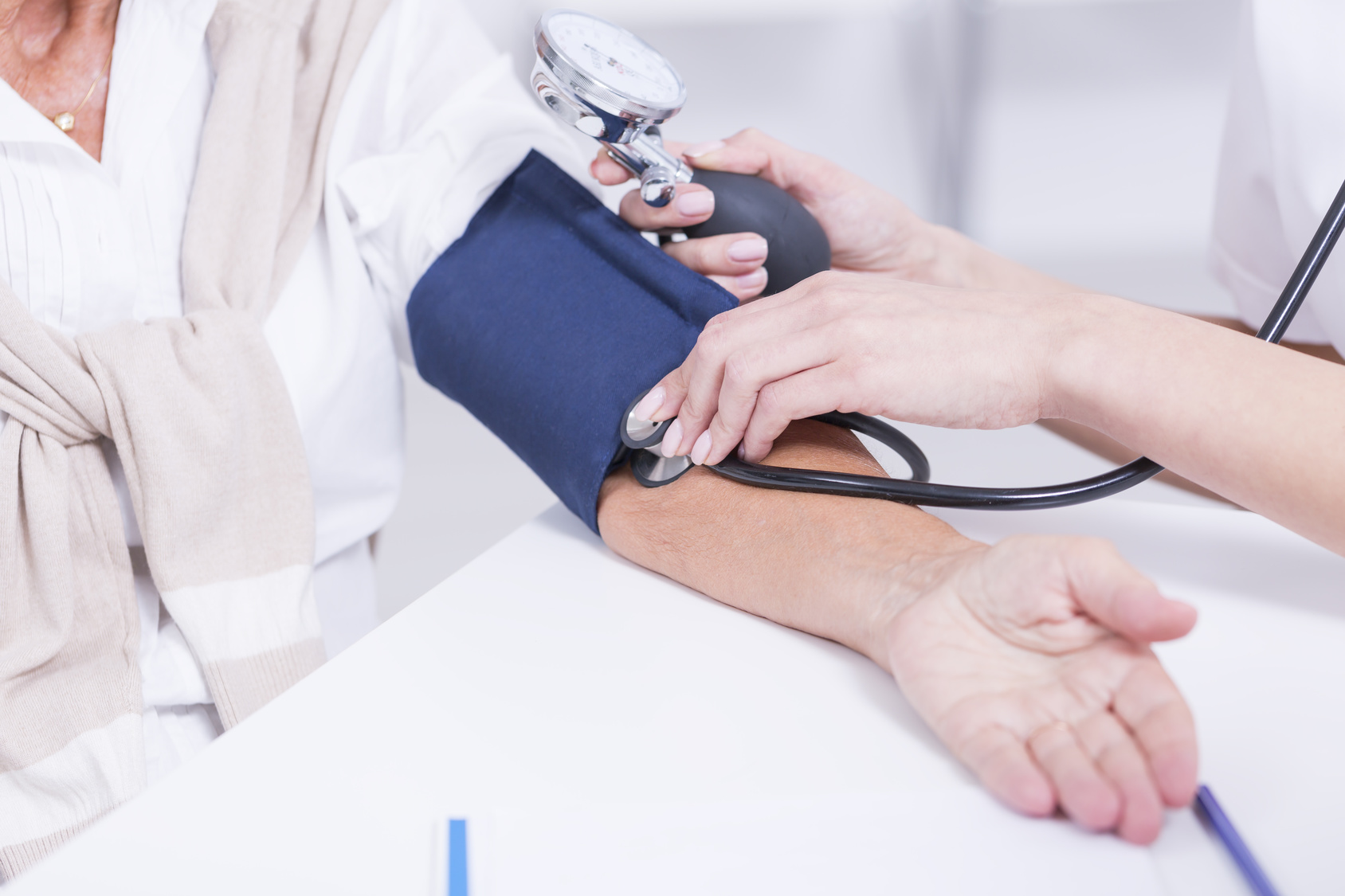 Traitement naturel Hypertension  Troubles cardiovasculaires