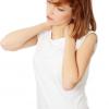 Traitement naturel Fibromyalgie - Remèdes naturels pour soigner naturellement la fibromyalgie. La fibromyalgie est un syndrome (ensemble des symptômes) se caractérisant par l'association de douleurs chroniques qui diffusent...